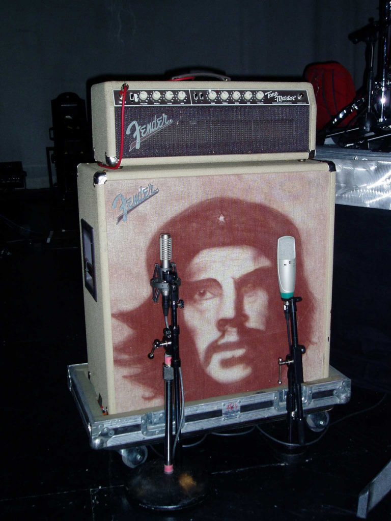 R-121 and condenser blended on Mana guitar cab.